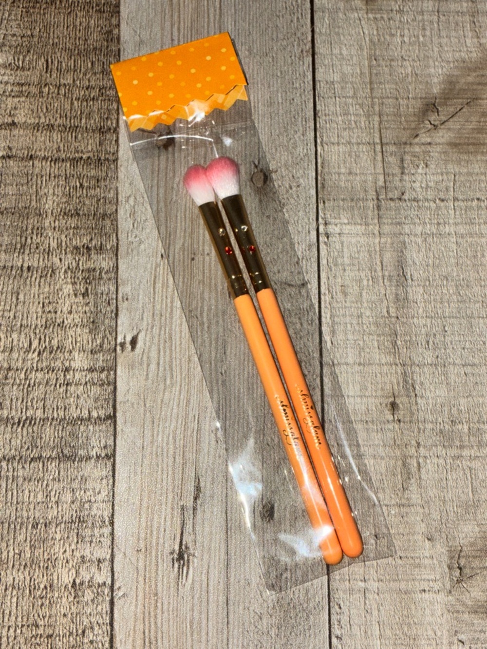 Slmissglam 2pc Fluffy Crease Brush Set from the Macaron Collection